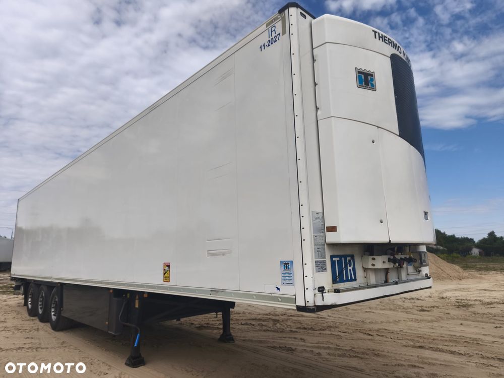 Schmitz Cargobull SKO 24/L - 9