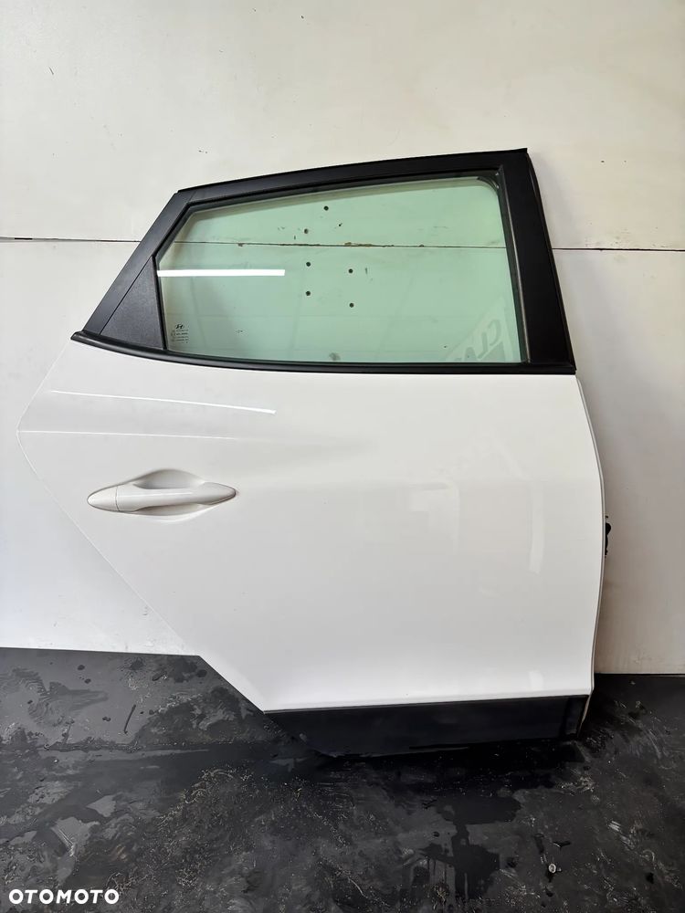 Drzwi kompletne prawy tył tylne Hyundai ix35 2014r. LIFT TCW