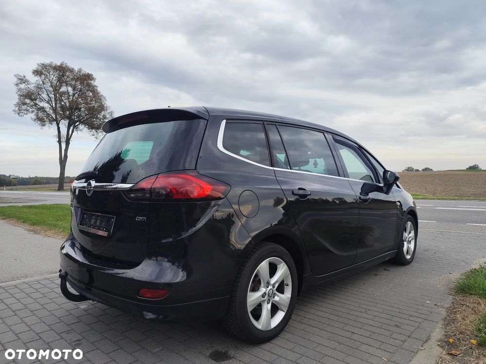 Opel Zafira 2013 photo 3