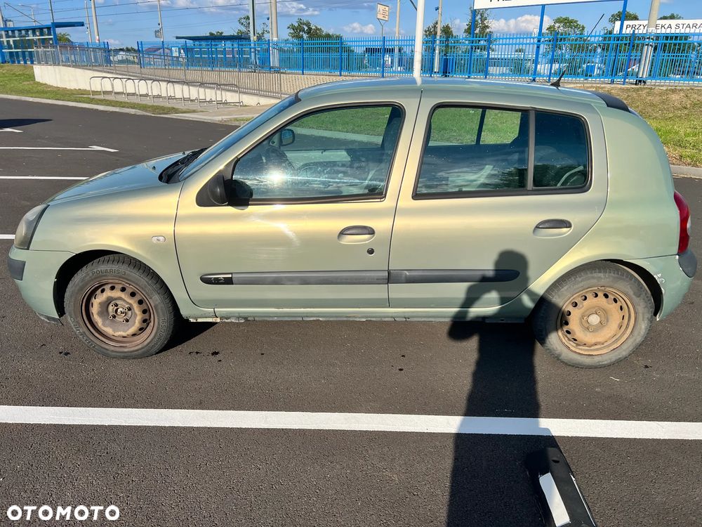 Renault Clio 1.2 Authentique - 11