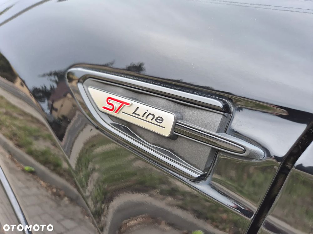 Ford Kuga 2.0 TDCi 4x4 ST-Line - 25