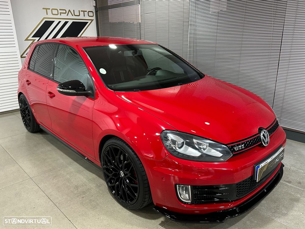 VW Golf 2.0 GTI adidas - 5