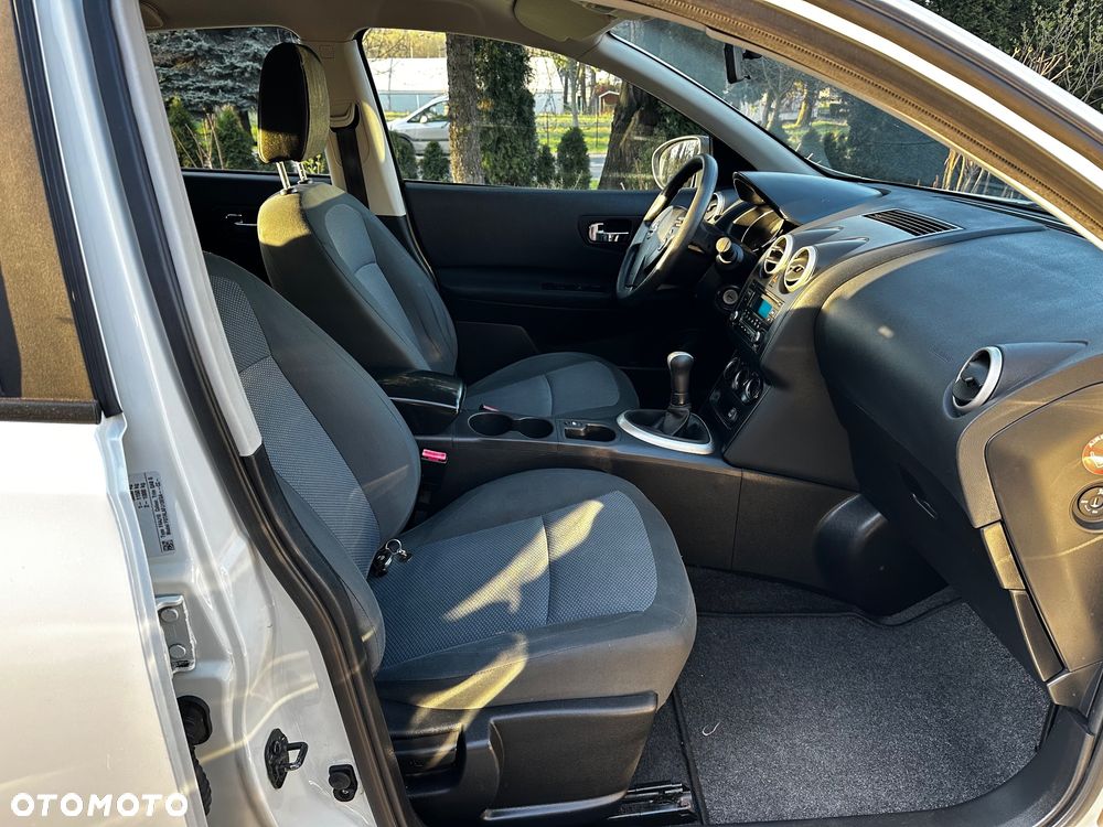 Nissan Qashqai - 11