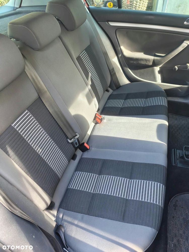 Volkswagen Golf 2008 photo 4