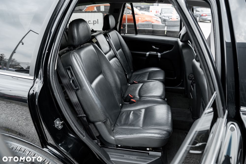 Volvo XC 90 D5 Momentum - 21