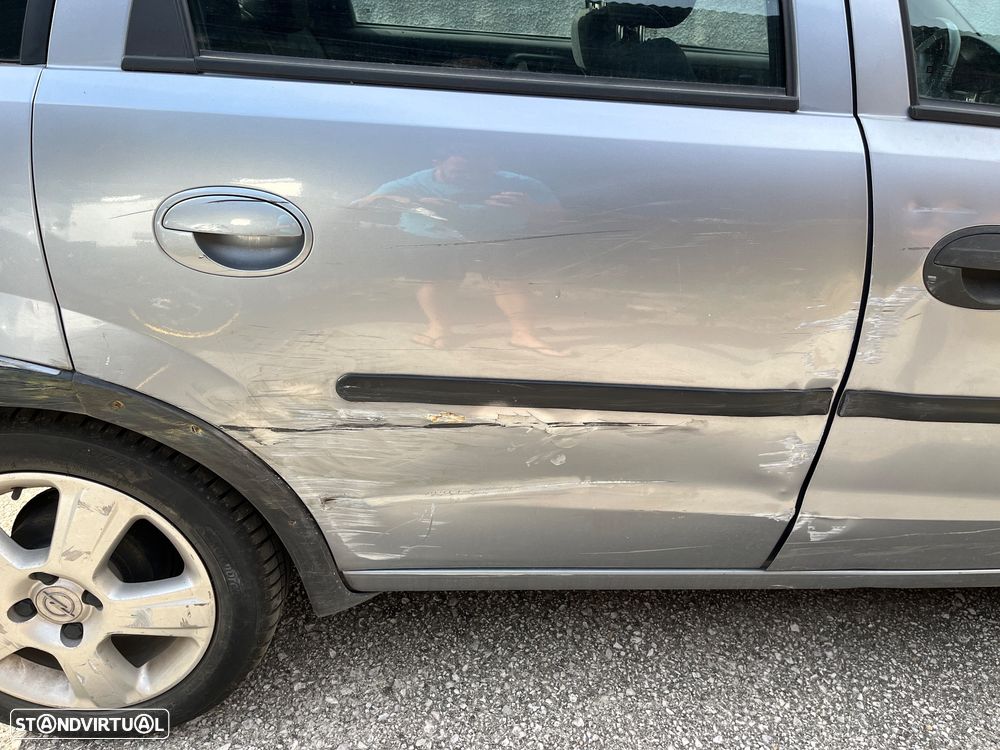 Opel Corsa - 2