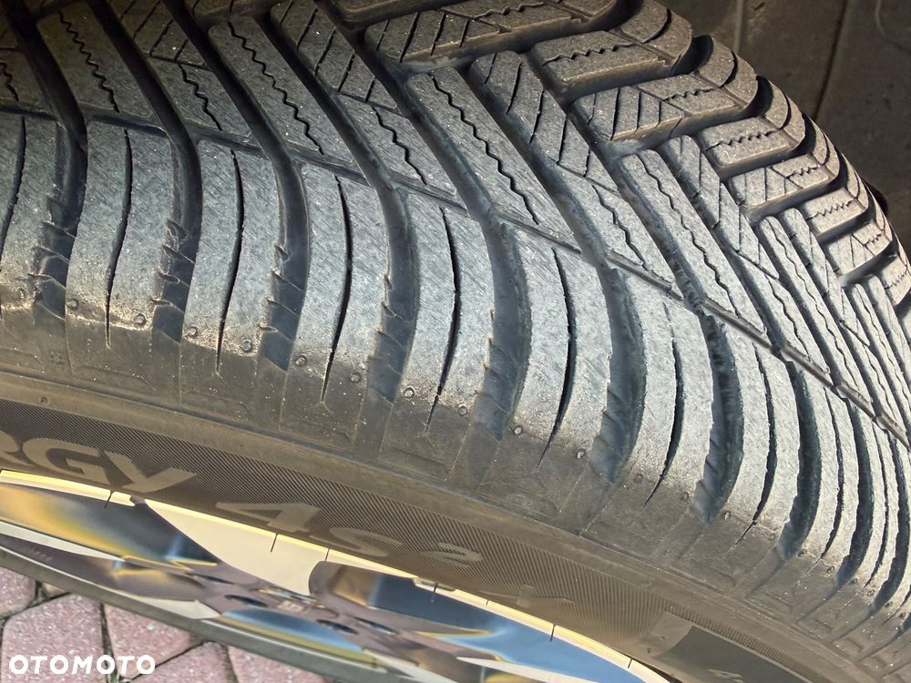 Hyundai Tucson 1.6 GDi 2WD Trend - 30