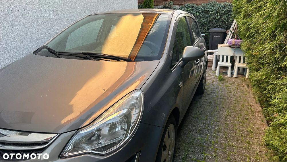 Opel Corsa - 1