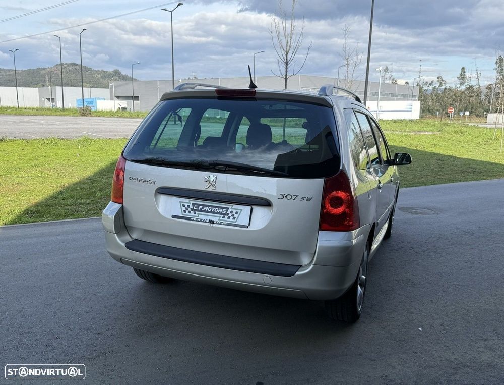 Peugeot 307 SW 1.6 HDi FAP Executive - 9