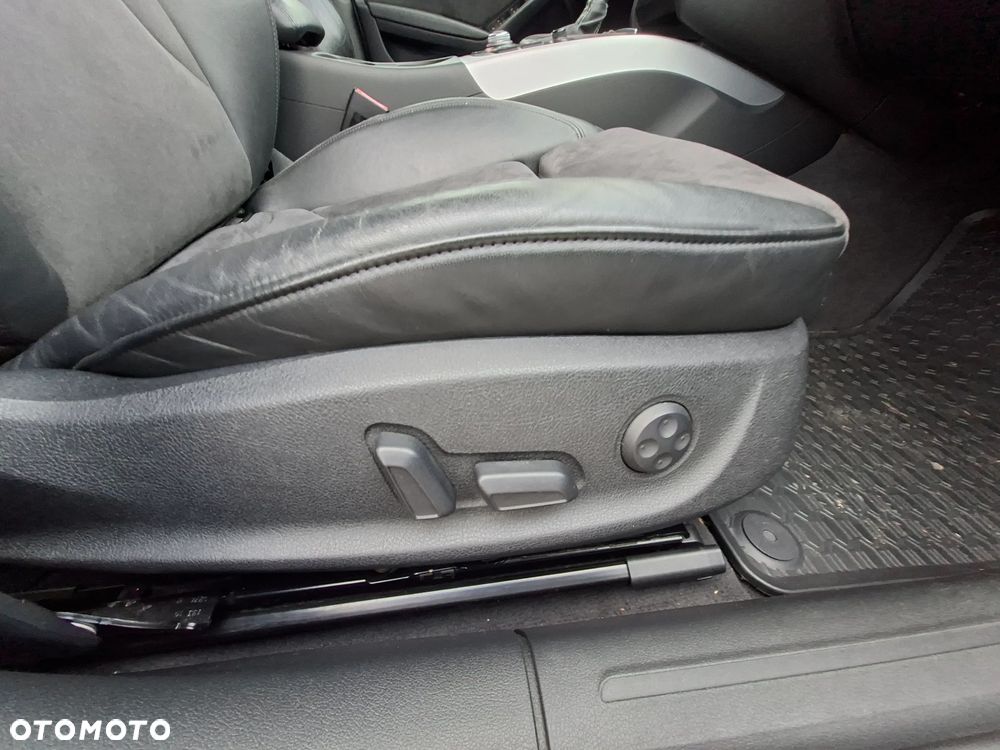 Audi S4 Limousine - 17