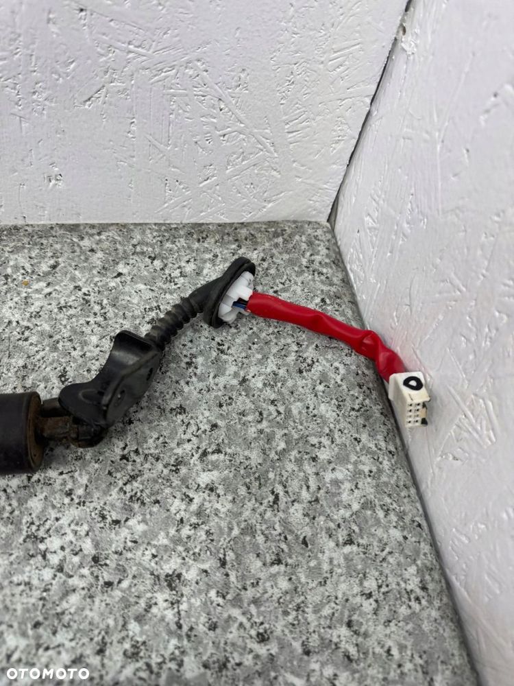 siłownik klapy bagażnika lewy prawy komplet mazda cx-5 cx5 ii 2017-2021 - 10