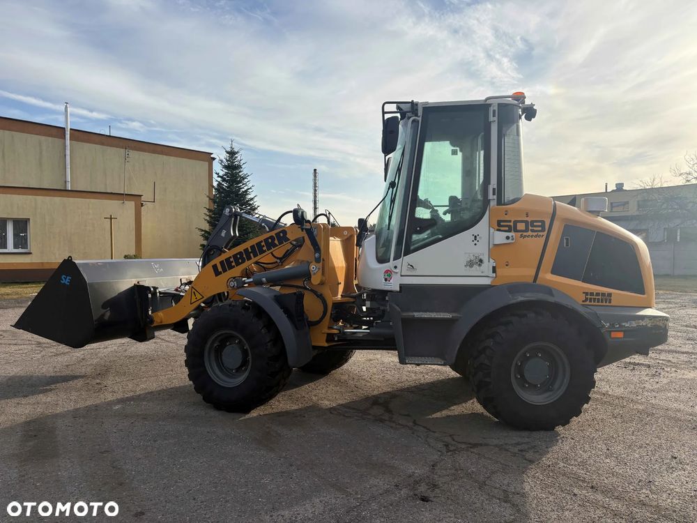 Liebherr L509 Stereo