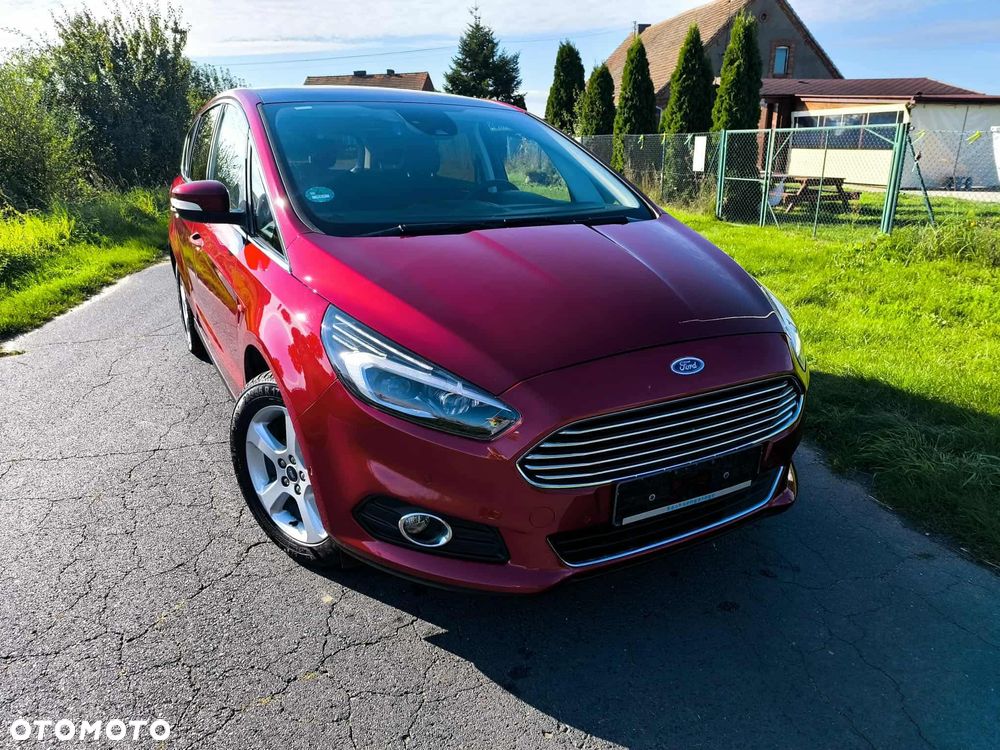 Ford S-Max 1.5 EcoBoost Titanium - 32