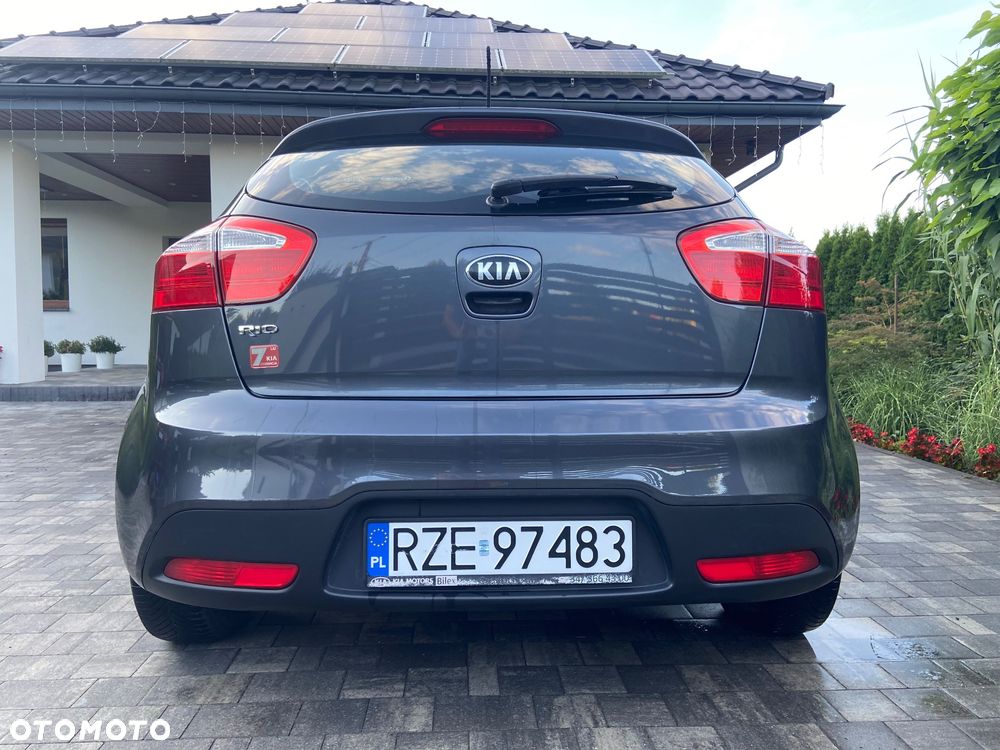 Kia Rio 1.2 M - 4