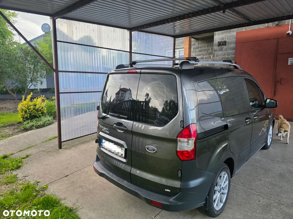 Ford Transit Courier - 3