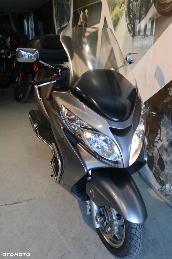 Suzuki Burgman - 14