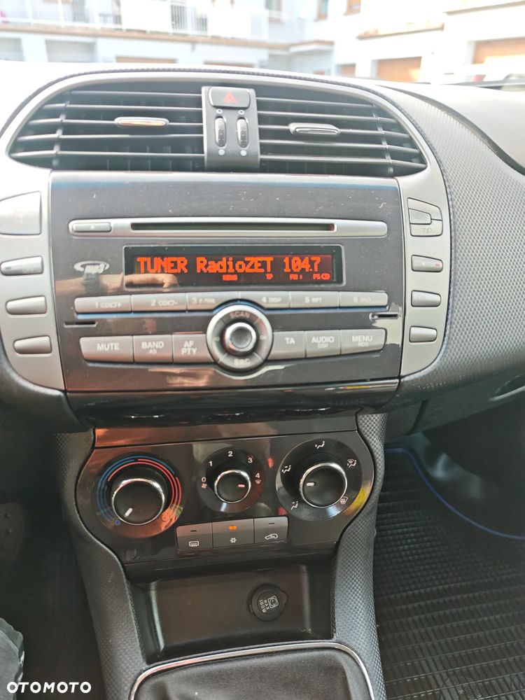 Fiat Bravo 1.9 Multijet 16V Emotion - 18