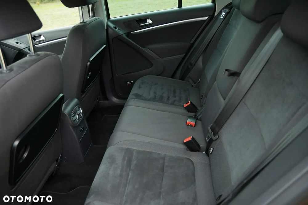 Volkswagen Tiguan 2.0 TDI DPF 4Motion DSG Sport & Style - 21