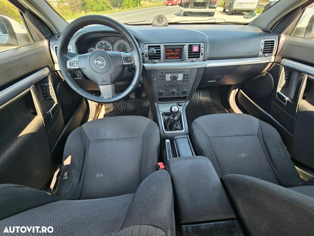 Opel Vectra 1.9 CDTI Essentia - 13