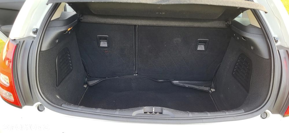 Citroën C3 1.4 HDi Exclusive - 18