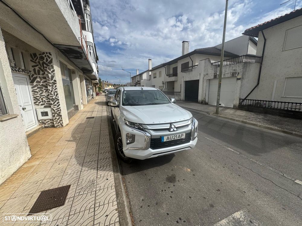 Mitsubishi L200 2.3 DI-D Space Cab Invite Strakar Look 4WD - 22