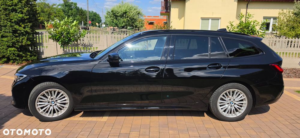 BMW Seria 3 320d Sport Line Shadow sport - 4
