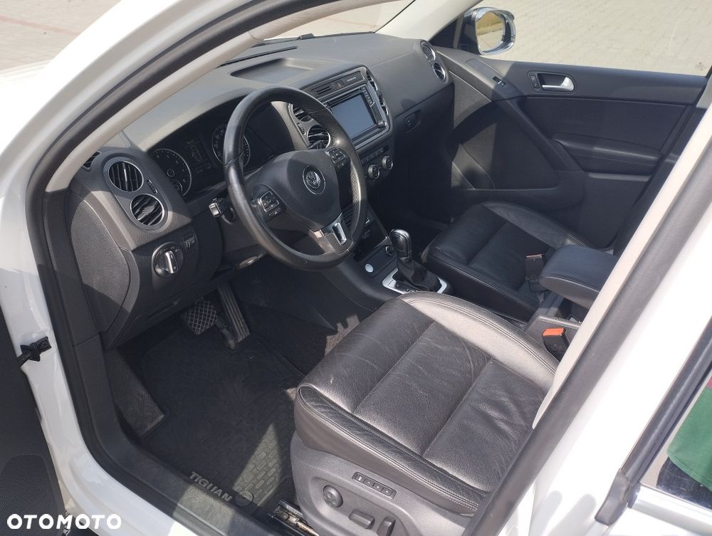 Volkswagen Tiguan - 4