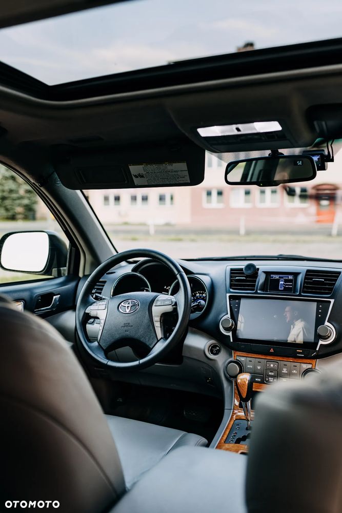 Toyota Highlander - 35