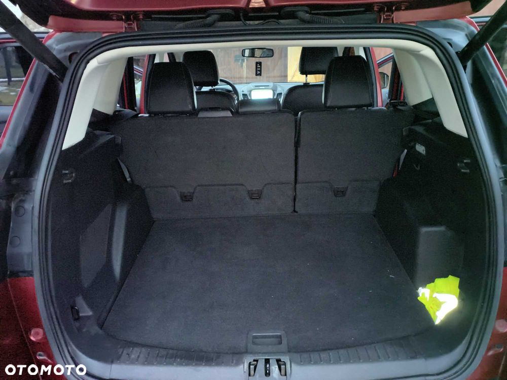 Ford Escape - 8