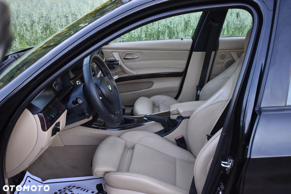 BMW Seria 3 320d - 20