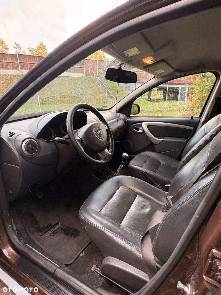 Dacia Duster 1.5 dCi Laureate - 12