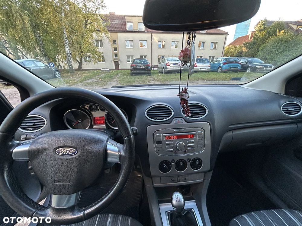 Ford Focus - 8