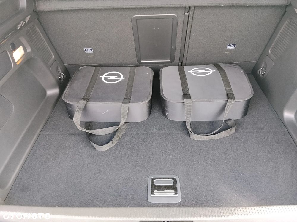 Opel Grandland X 1.6 T PHEV Design Line - 19