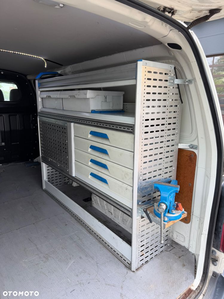 Toyota Hiace 4T KW 2,5 L 4D - 8
