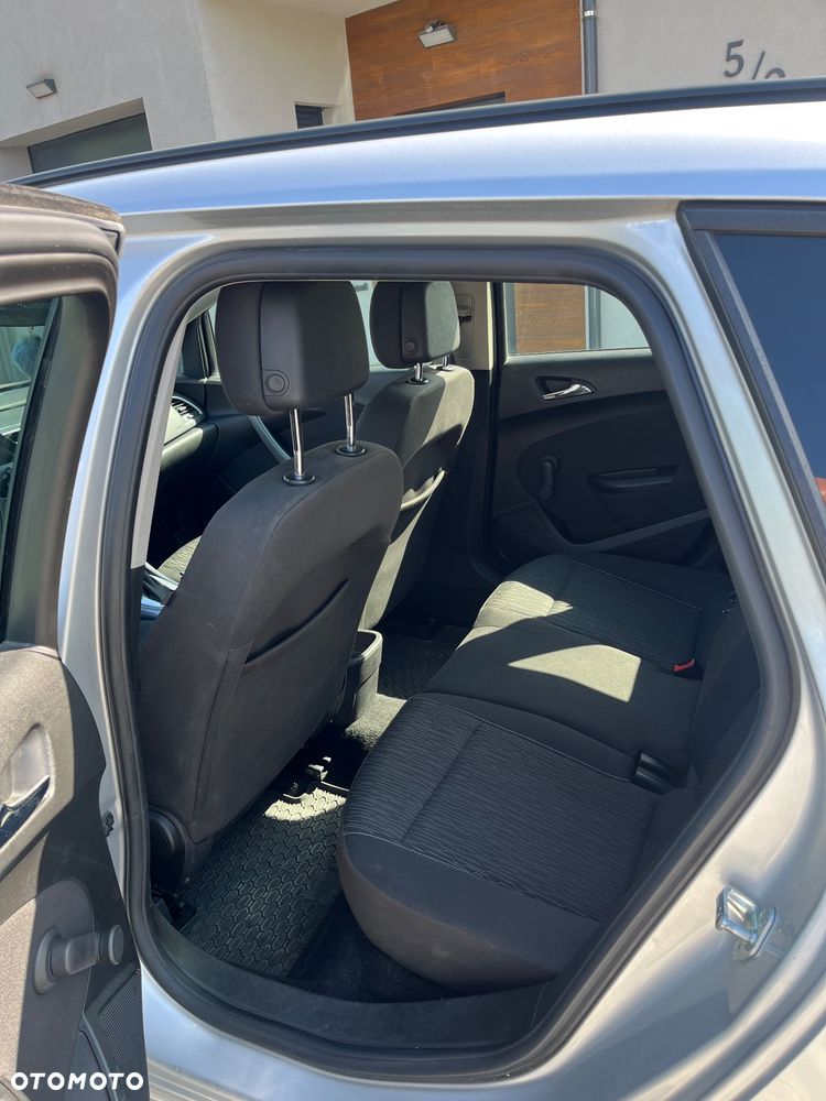 Opel Astra 1.6 Sport - 5