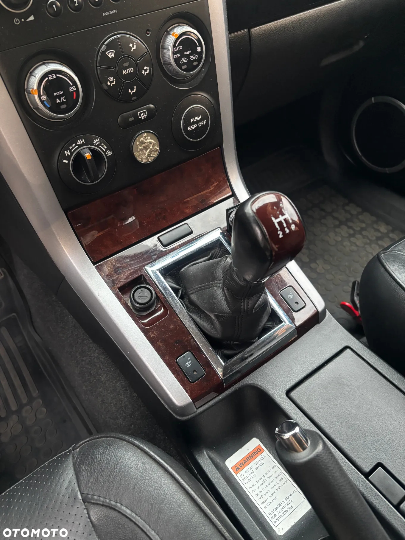 Suzuki Grand Vitara 2.0 De luxe - 17