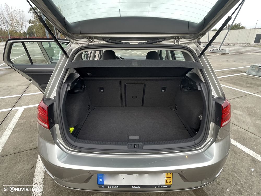 VW Golf 1.6 TDI Confortline - 40