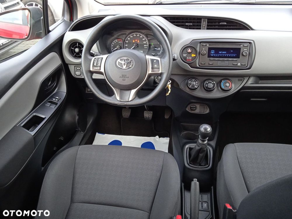 Toyota Yaris 1.5 Active - 9