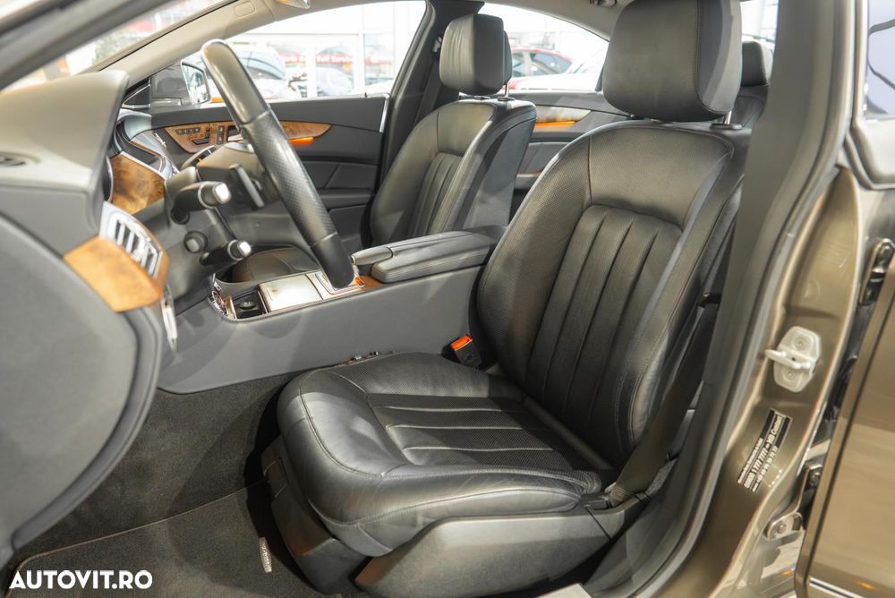 Mercedes-Benz CLS 350 CDI DPF BlueEFFICIENCY 7G-TRONIC - 20