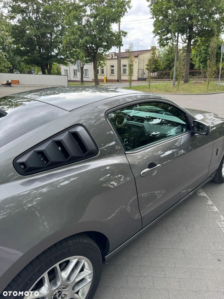 Ford Mustang 3.7 V6 Premium - 13