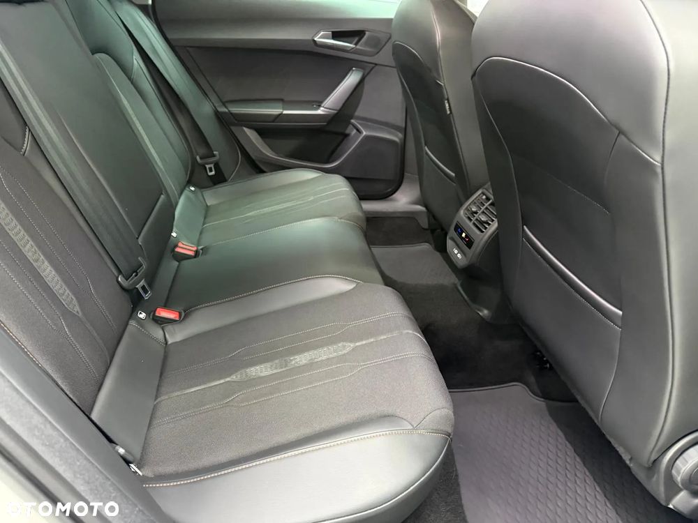 Cupra Formentor 1.5 TSI DSG - 31