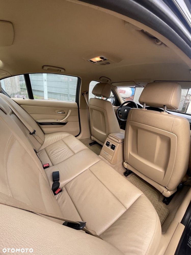 BMW Seria 3 320d Eff.Dynamics - 6