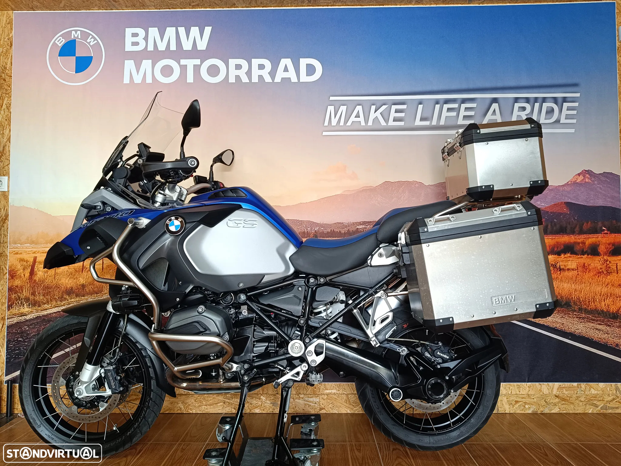 BMW R 1200 GS Adventure TFT Connectivity - 4