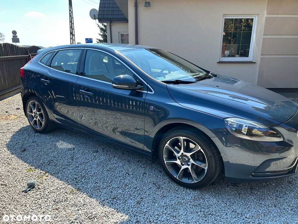 Volvo V40 T3 Drive-E R-Ocean Race - 4