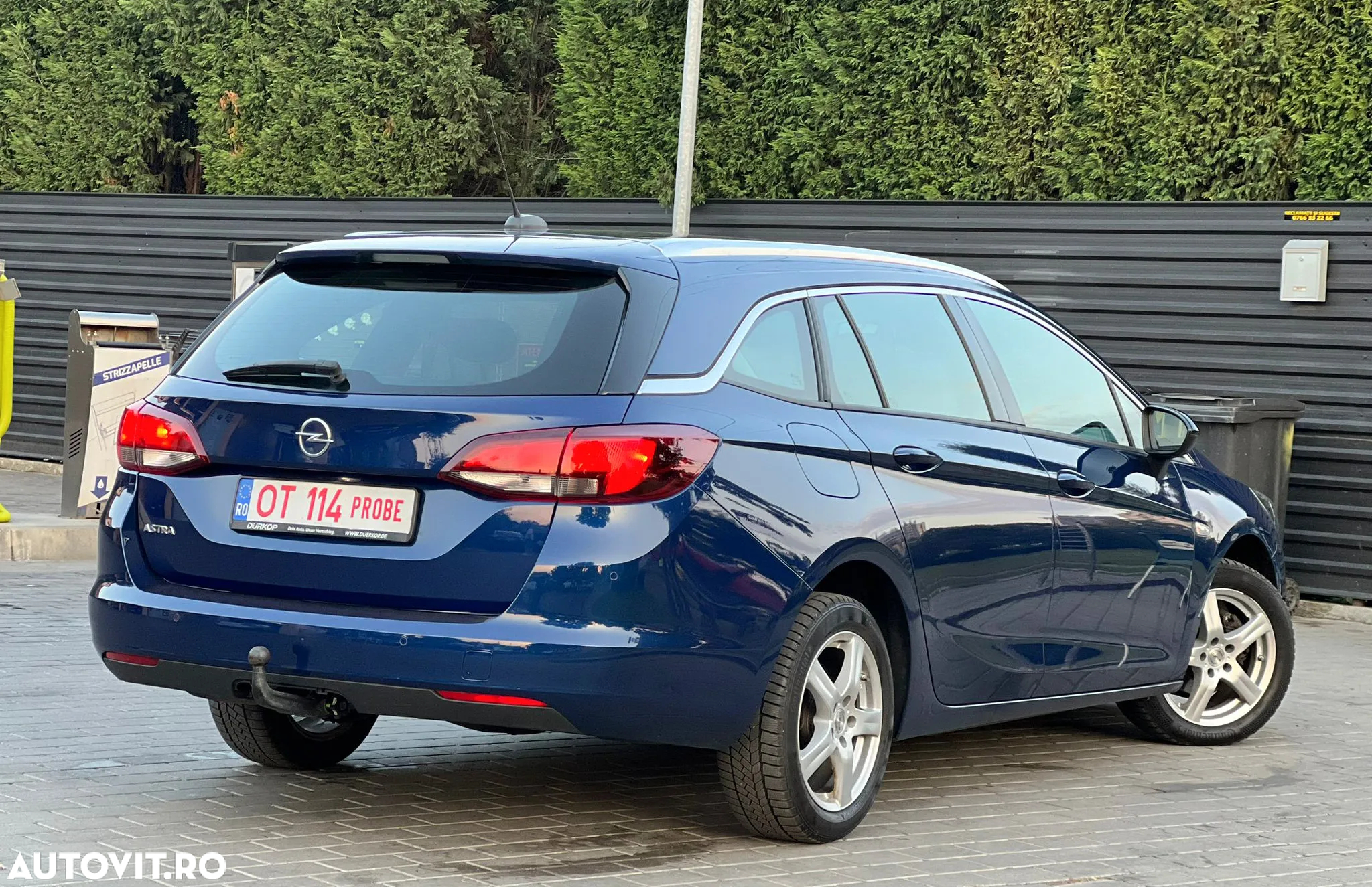 Opel Astra Sports Tourer 1.5 D Business Elegance - 3