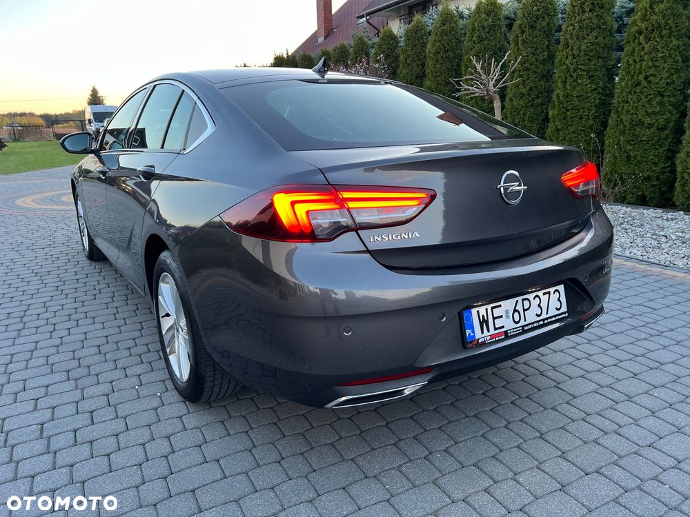 Opel Insignia 2.0 CDTI Elegance S&S - 9