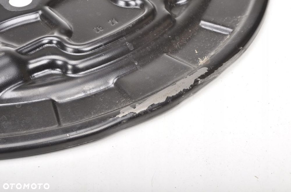 MERCEDES W177 OSŁONA TARCZY HAMULCOWEJ LEWY TYŁ - 3