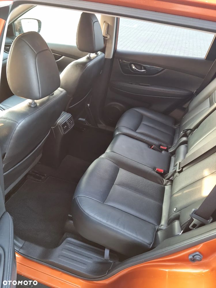 Nissan X-Trail 2.0 dCi ALL-MODE 4x4i Xtronic Tekna - 34