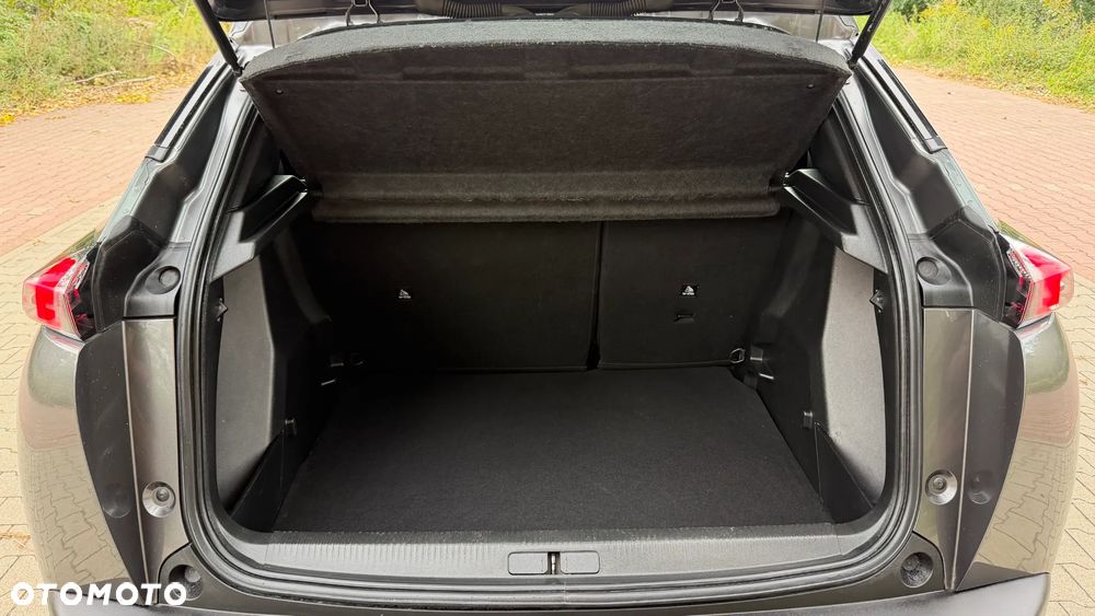 Peugeot 2008 1.2 PureTech Active Pack S&S - 21