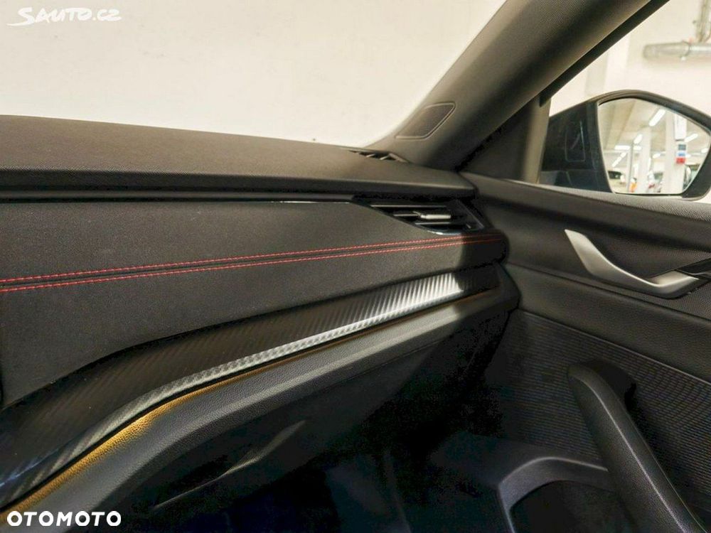 Skoda Octavia 2.0 TSI RS DSG - 8